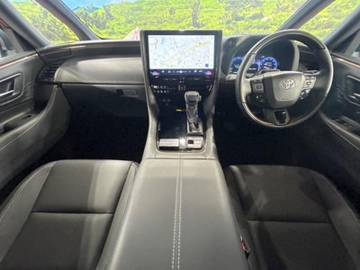 TOYOTA ALPHARD - 2