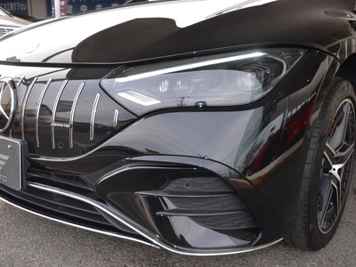 MERCEDES-BENZ EQE AMG - 6