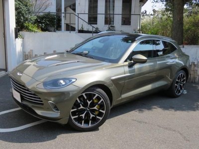 ASTON MARTIN DBX - 4