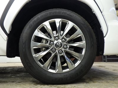 2023 Toyota LAND CRUISER 300 — миниатюра 70