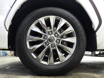 2023 Toyota LAND CRUISER 300 — миниатюра 71