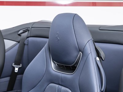 2021 Ferrari PORTOFINO M — миниатюра 15