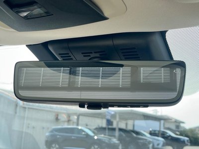 TOYOTA CROWN CROSSOVER - 8