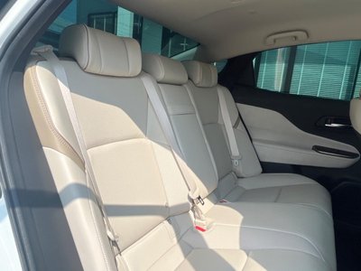 TOYOTA CROWN CROSSOVER - 10