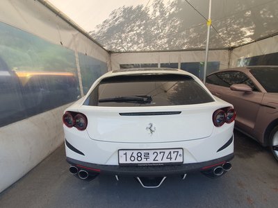 2019 Ferrari GTC4 LUSSO — фото 1