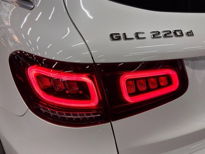 MERCEDES-BENZ GLC - 10