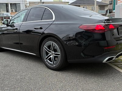 MERCEDES-BENZ E-CLASS - 4