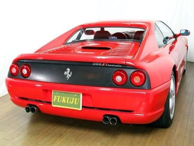 FERRARI F355 - 6