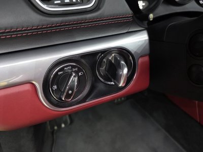 2018 Porsche 718 thumbnail 24