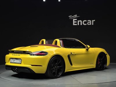2018 Porsche 718 — фото 2