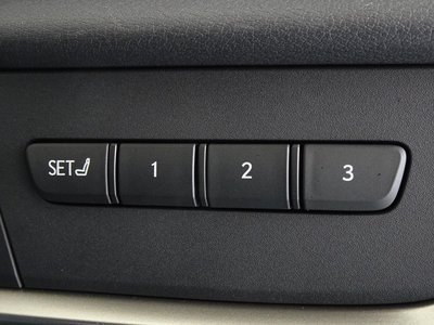 2023 Lexus RZ — миниатюра 15