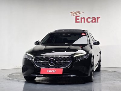 صورة 2 لـ 2024 Mercedes-BENZ E-CLASS