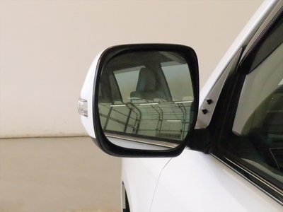 TOYOTA LAND CRUISER - 6