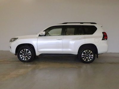 TOYOTA LAND CRUISER - 5