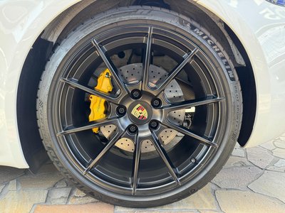2026 Porsche 718 thumbnail 39