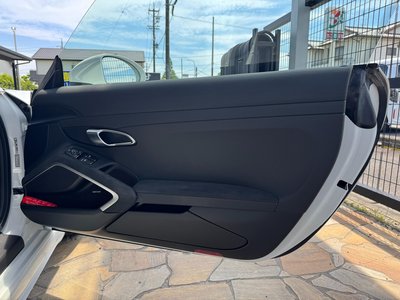 2026 Porsche 718 thumbnail 46