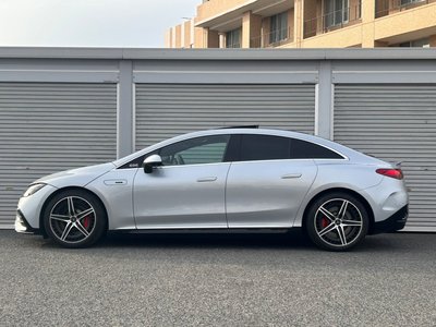 MERCEDES-BENZ EQE AMG - 6