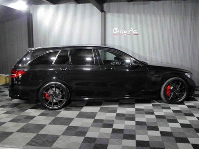 MERCEDES-BENZ C-CLASS WAGON AMG - 8