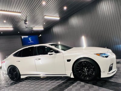 2023 Lexus LS — миниатюра 35