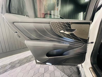 2023 Lexus LS — миниатюра 63
