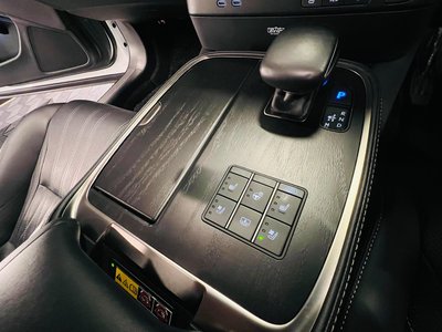 2023 Lexus LS — миниатюра 49