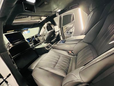 2023 Lexus LS — миниатюра 69