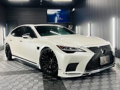 صورة 1 لـ 2023 Lexus LS