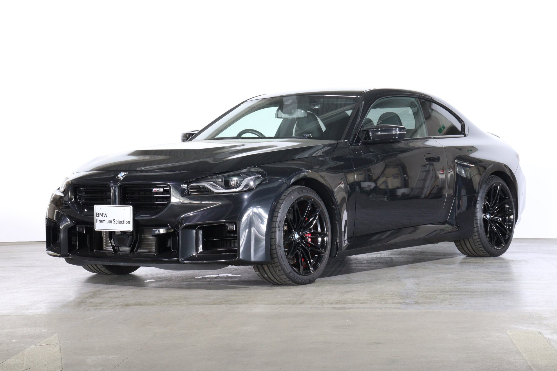 BMW M2 COUPE - View 1