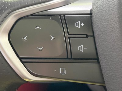2023 Lexus NX thumbnail 35