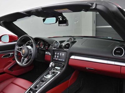 صورة 4 لـ 2022 Porsche 718