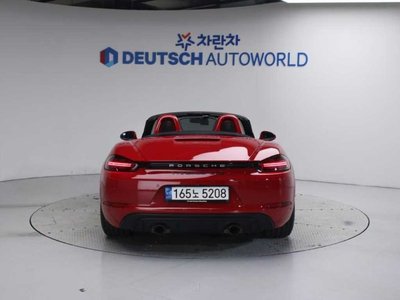صورة 3 لـ 2022 Porsche 718