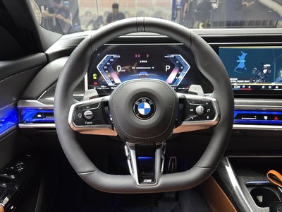 2025 BMW 7 SERIES — миниатюра 20