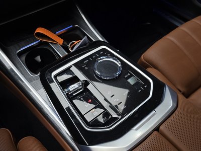 2025 BMW 7 SERIES — миниатюра 12