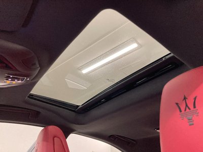 صورة مصغرة 44 لـ 2021 Maserati GHIBLI