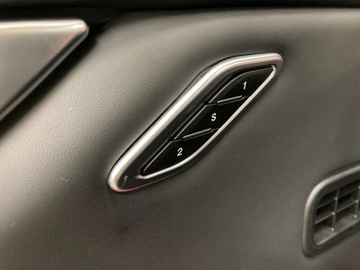 صورة مصغرة 24 لـ 2021 Maserati GHIBLI