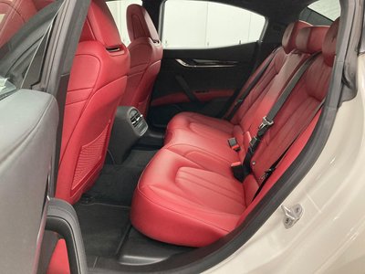 صورة مصغرة 30 لـ 2021 Maserati GHIBLI