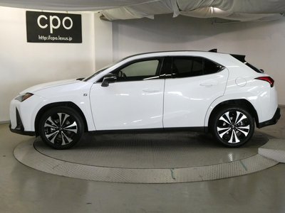 LEXUS UX - 7