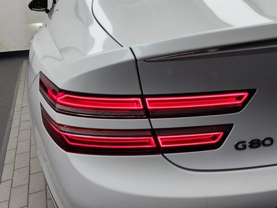 GENESIS G80 (RG3) - 10