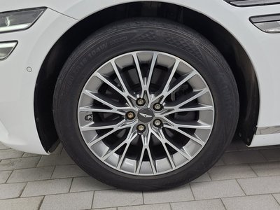 GENESIS G80 (RG3) - 6