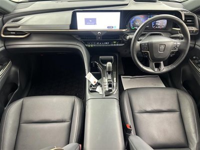 صورة 2 لـ 2023 Toyota CROWN SPORT
