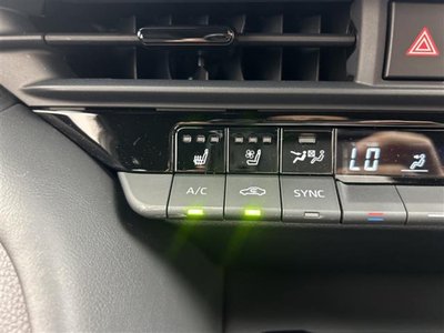 صورة مصغرة 28 لـ 2023 Toyota CROWN SPORT