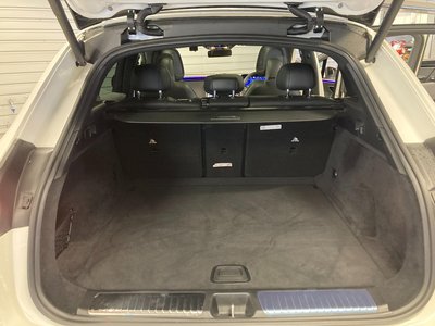 MERCEDES-BENZ EQE - 9