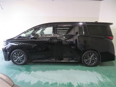 صورة 2 لـ 2023 Toyota VELLFIRE