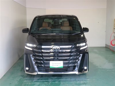 صورة 10 لـ 2023 Toyota VELLFIRE