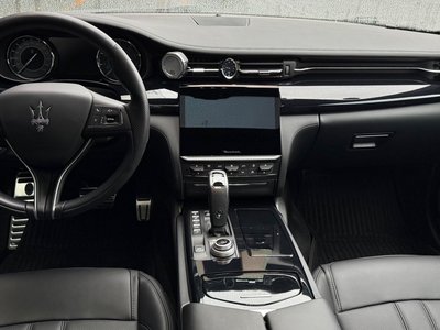 MASERATI QUATTROPORTE MODENA Q4 - 5