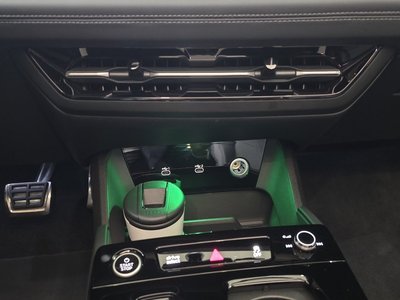 صورة 4 لـ 2025 AUDI Q6 E-TRON