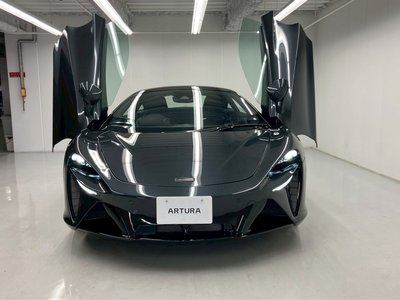 MCLAREN ARTURA - 4