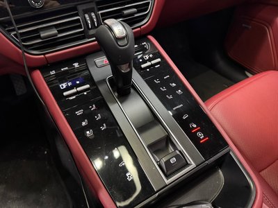 صورة مصغرة 11 لـ 2022 Porsche MACAN