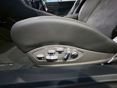 2020 Porsche 718 缩略图 56