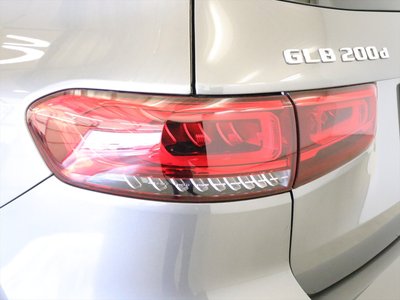 MERCEDES-BENZ GLB - 9